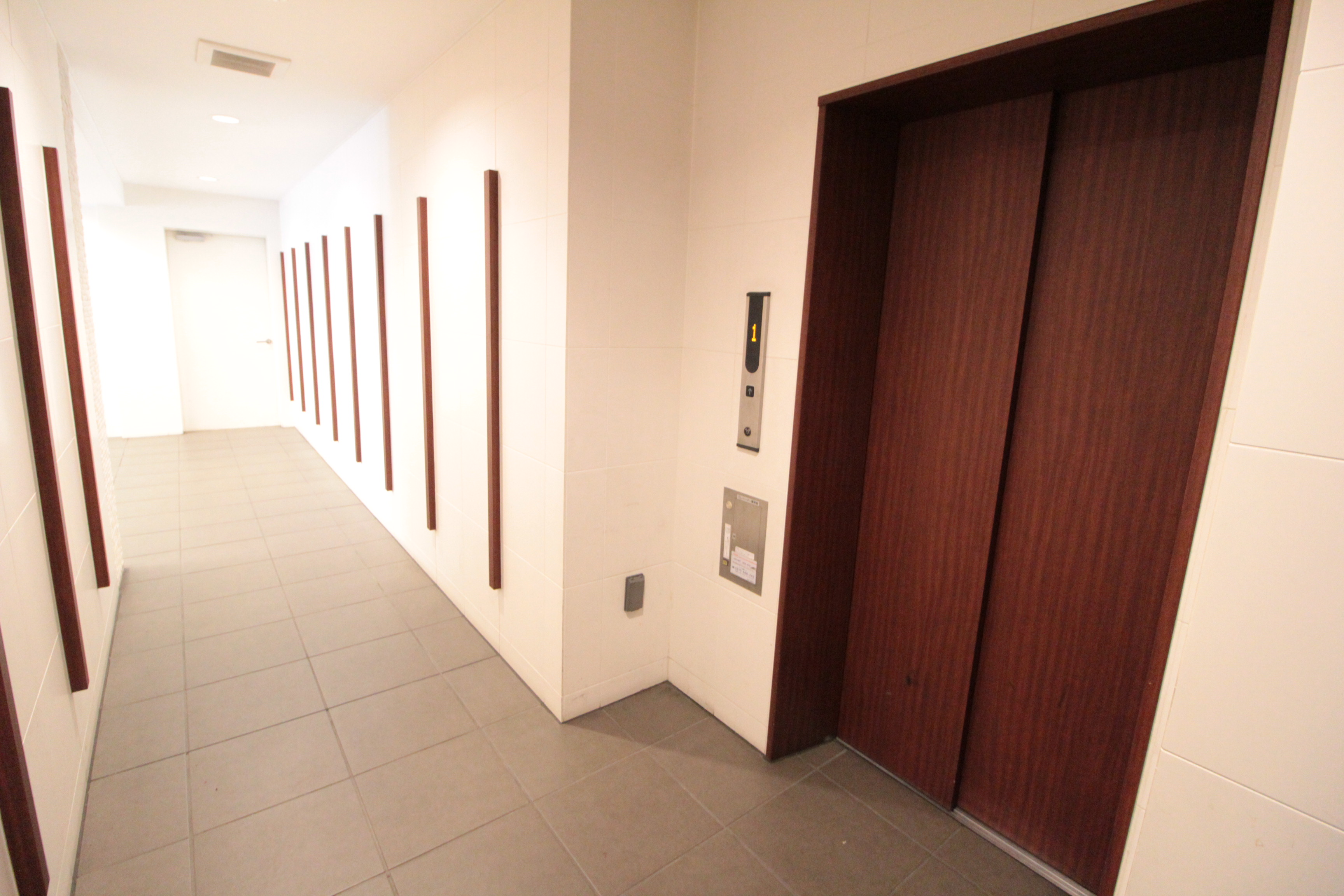 グレースレジデンス東京ロビー